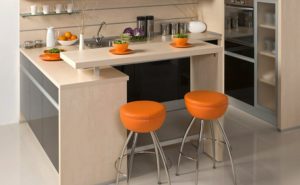 cocinas-con-barra-color-naranja-300x185 Tendencias en decoración de cocinas para el otoño