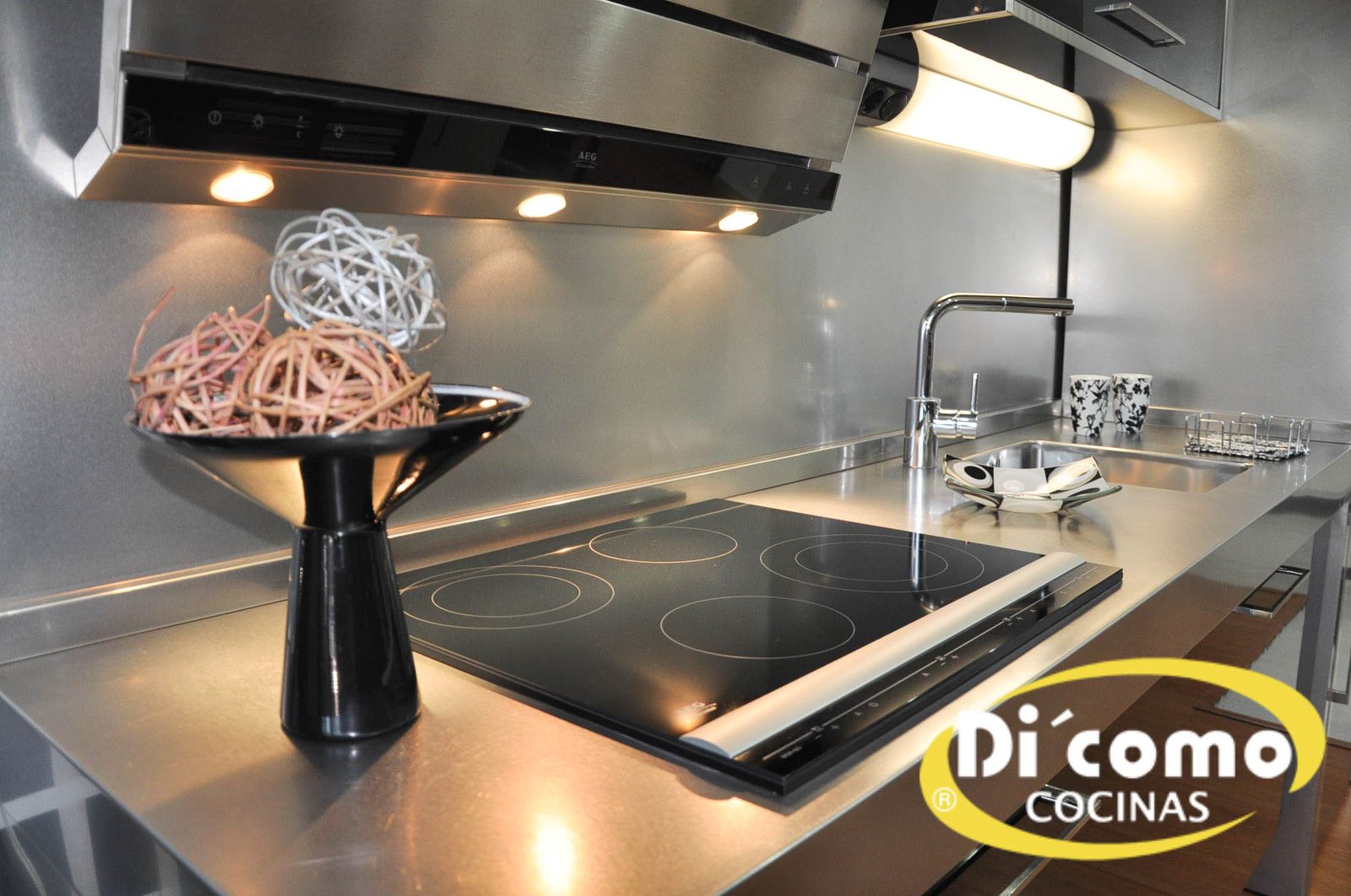 Cocina en exposición de Di’Como Cocinas, Sevilla