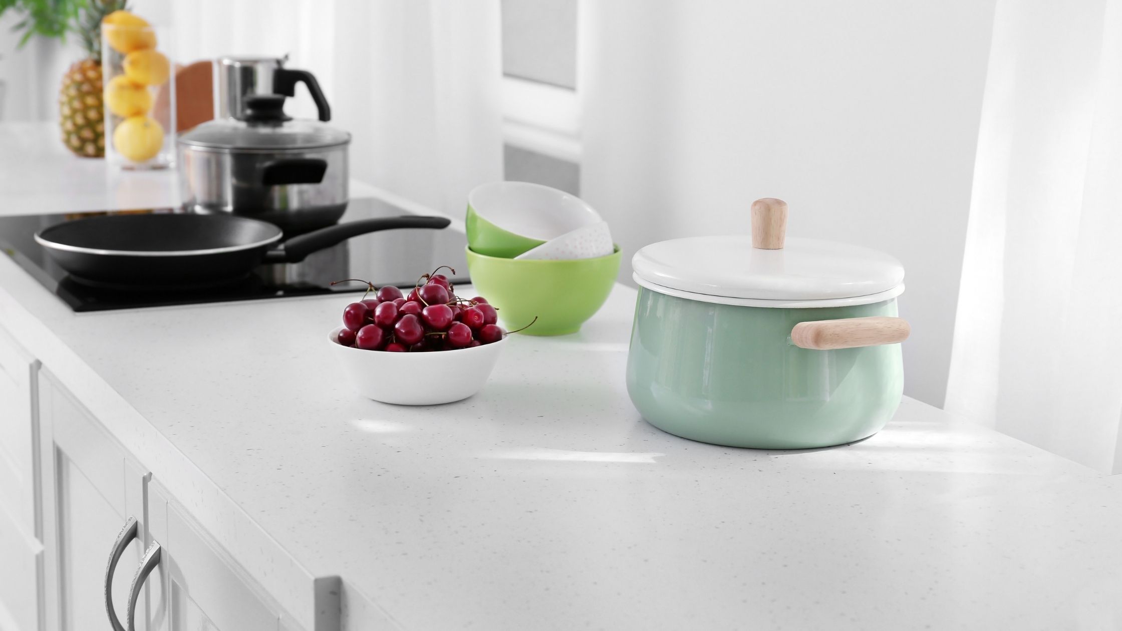 Estilos de encimeras que combinan con los muebles de cocina