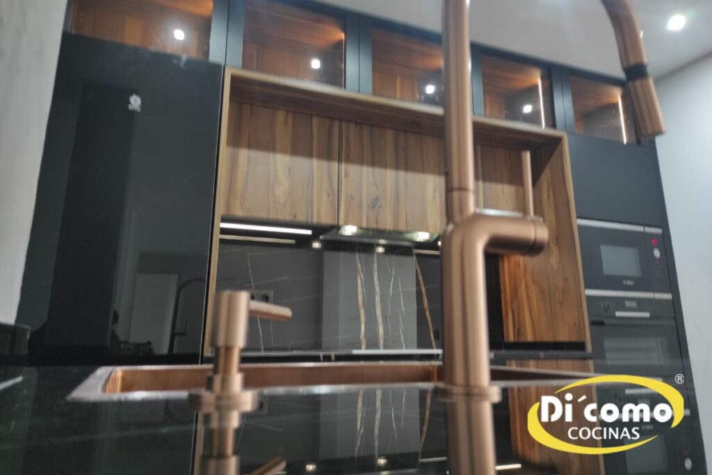 19-1024x683 Celebrando un Año de Innovación y Gratitud - Nuestras Últimas Creaciones en Sevilla y Nuestros Mejores Deseos para 2024