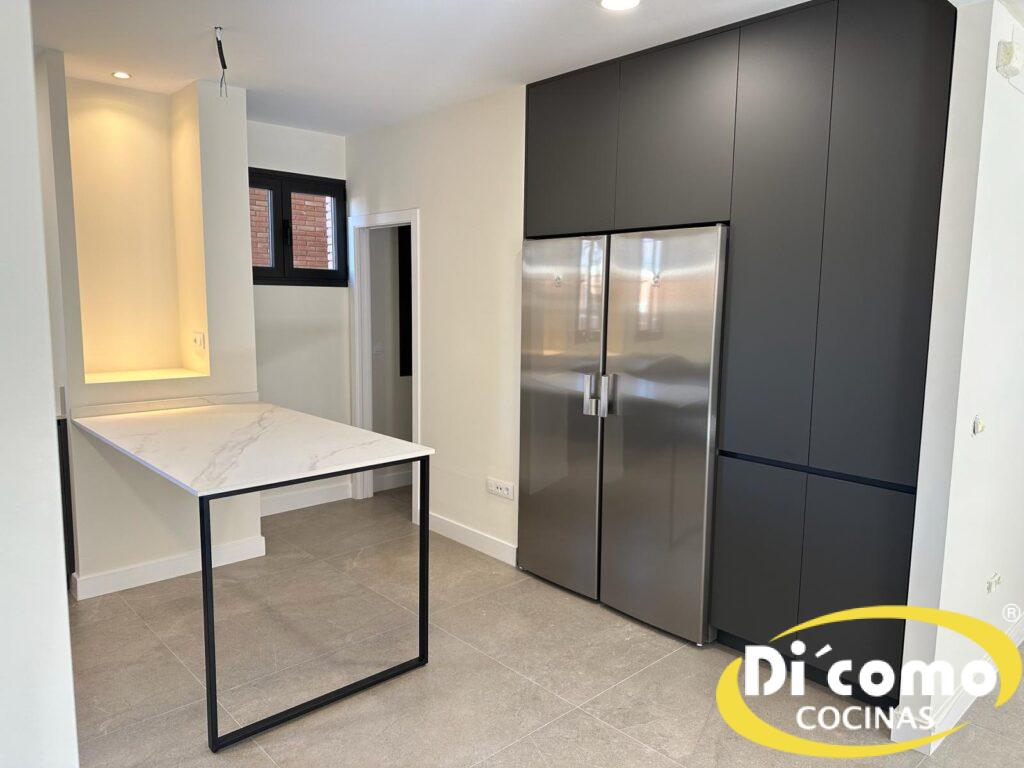 Di’Como Cocinas: Diseñamos la Cocina de Tus Sueños para Toda la Vida Cocinas Sevilla copia-de-whatsapp-image-2024-05-13-at-192443-1-2-1024x768 Di’Como Cocinas: Diseñamos la Cocina de Tus Sueños para Toda la Vida