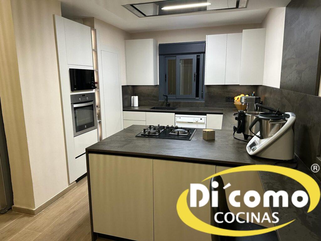 copia-de-whatsapp-image-2024-05-13-at-192637-3-1-1024x768 Di’Como Cocinas: Diseñamos la Cocina de Tus Sueños para Toda la Vida