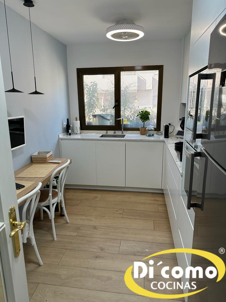 copia-de-whatsapp-image-2024-05-13-at-194940-1-1 Di’Como Cocinas: Diseñamos la Cocina de Tus Sueños para Toda la Vida
