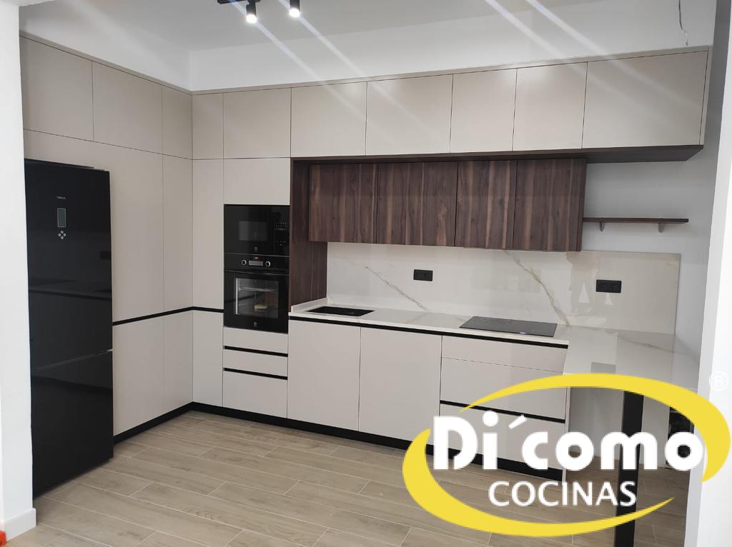 copia-de-whatsapp-image-2024-05-13-at-202116-5-1 Di’Como Cocinas: Diseñamos la Cocina de Tus Sueños para Toda la Vida