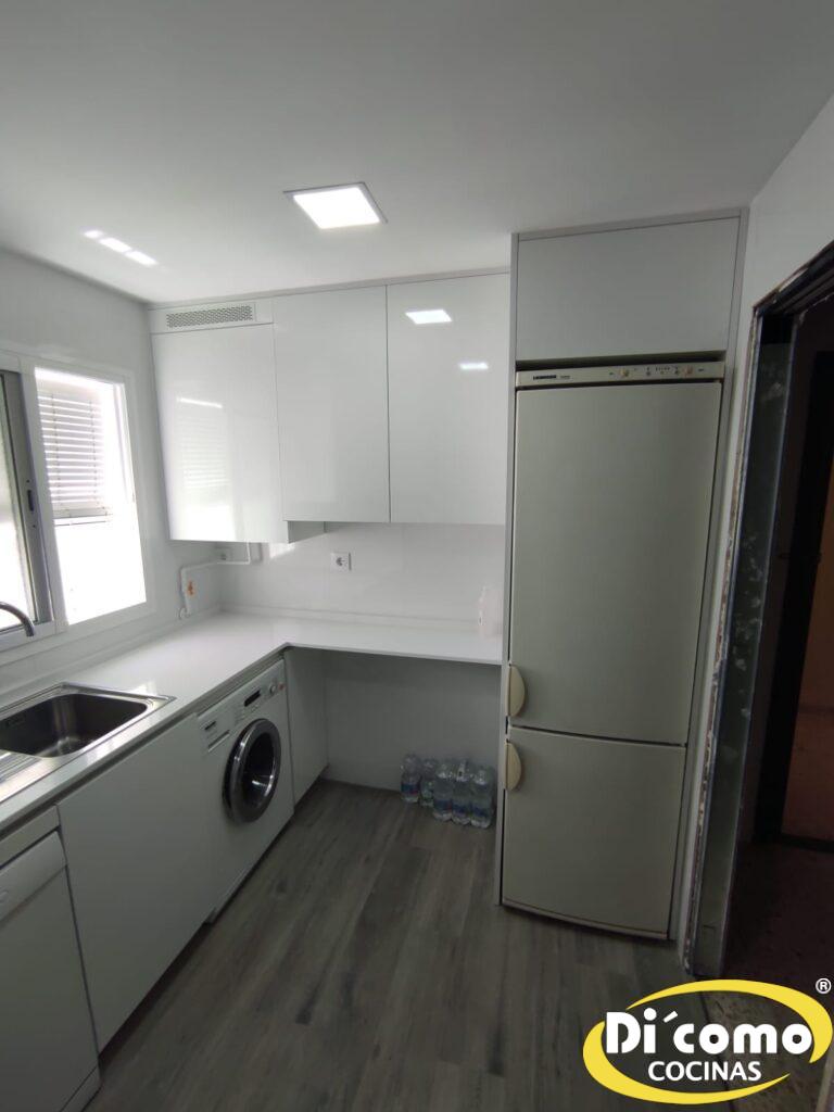 Renueva tu Cocina en Septiembre con Di’Como Cocinas: ¡Descuento del 10%! Cocinas Sevilla copia-de-whatsapp-image-2024-05-13-at-202443-3-2-768x1024 Renueva tu Cocina en Septiembre con Di’Como Cocinas: ¡Descuento del 10%!