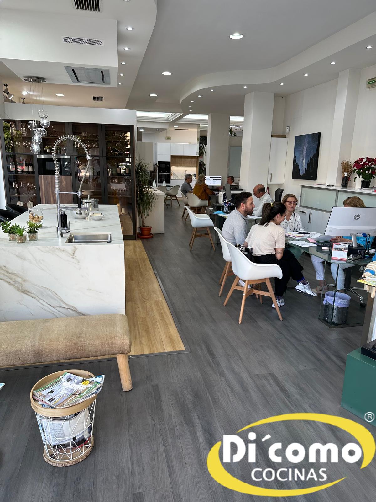 ¡Volvemos de Vacaciones el 2 de Septiembre con un 10% de Descuento en Di’Como Cocinas!